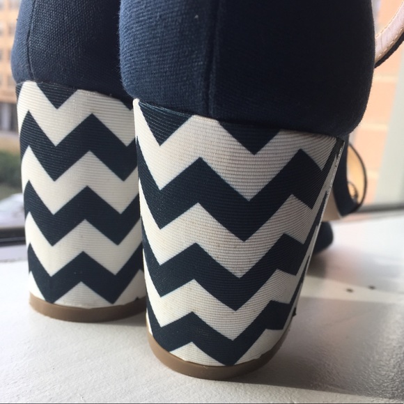 Chevron Heels - Picture 5 of 8